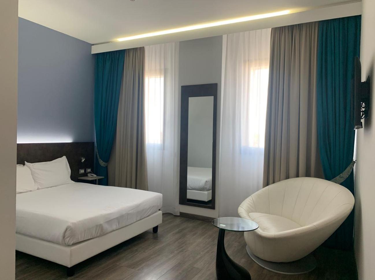 Phi Hotel Milano Baranzate Dış mekan fotoğraf