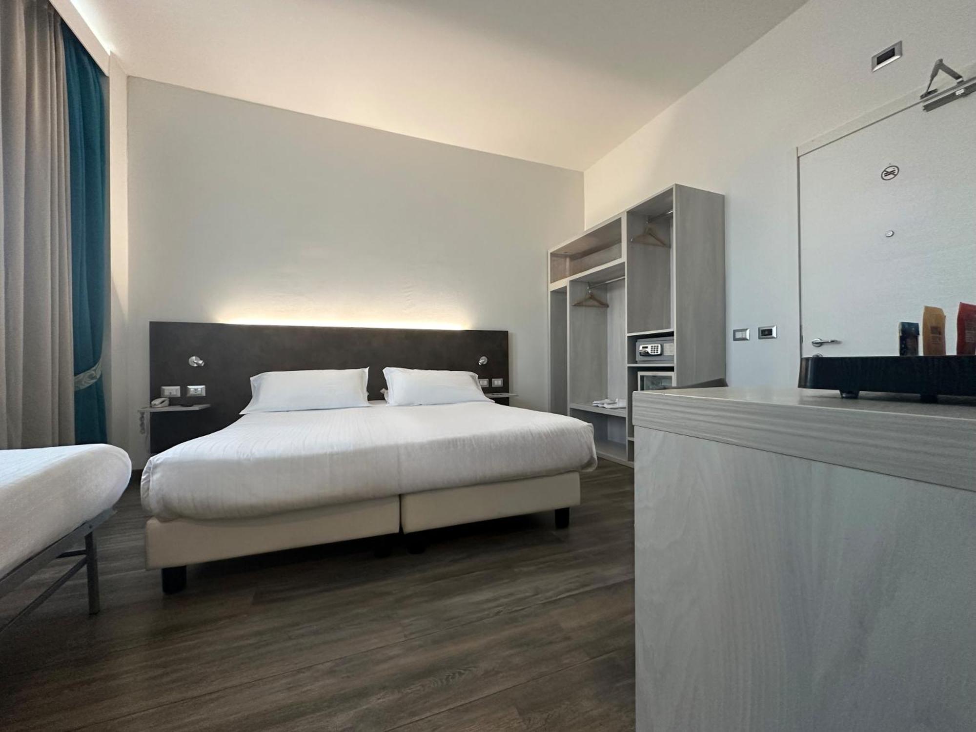Phi Hotel Milano Baranzate Dış mekan fotoğraf