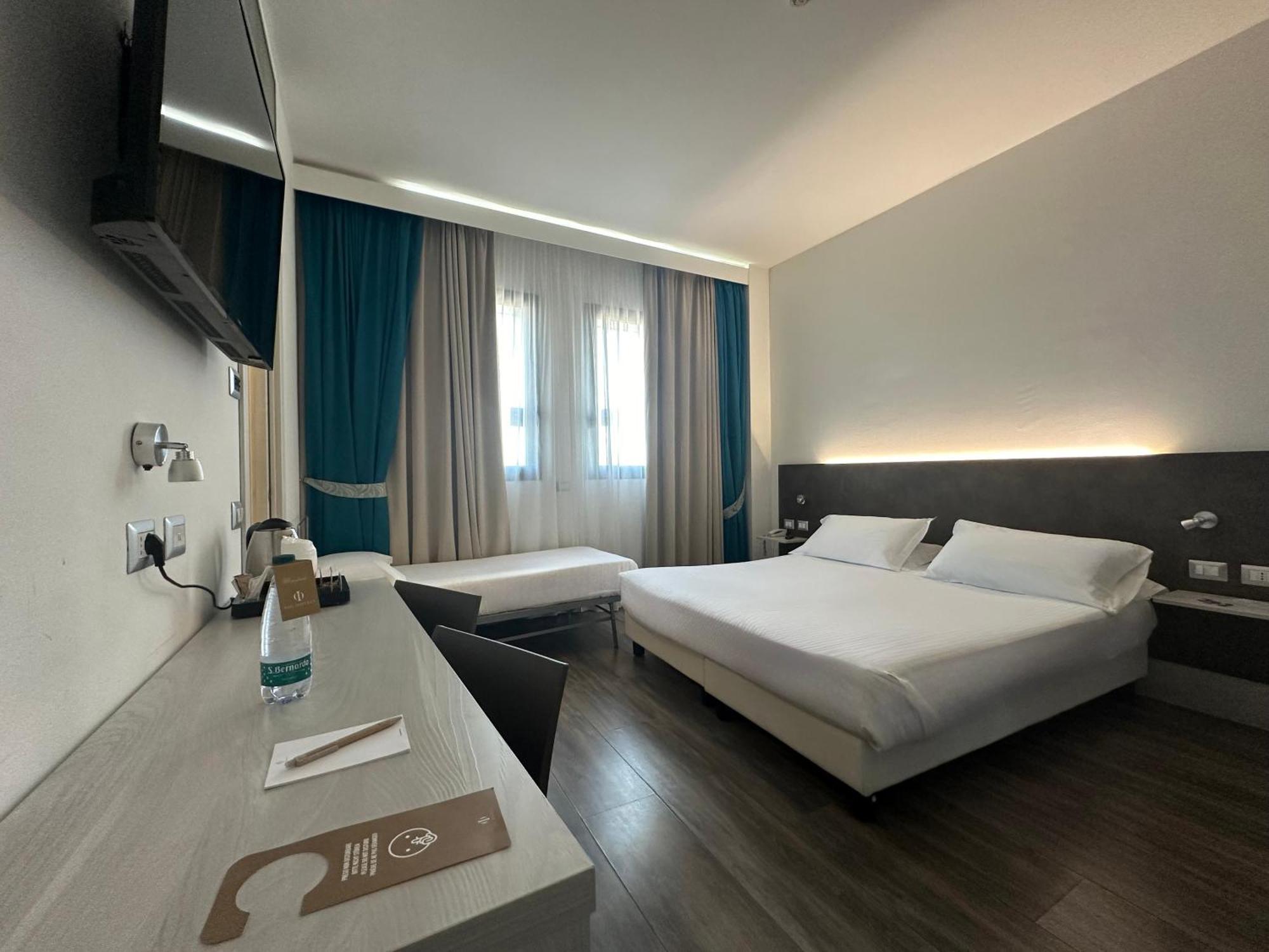 Phi Hotel Milano Baranzate Dış mekan fotoğraf